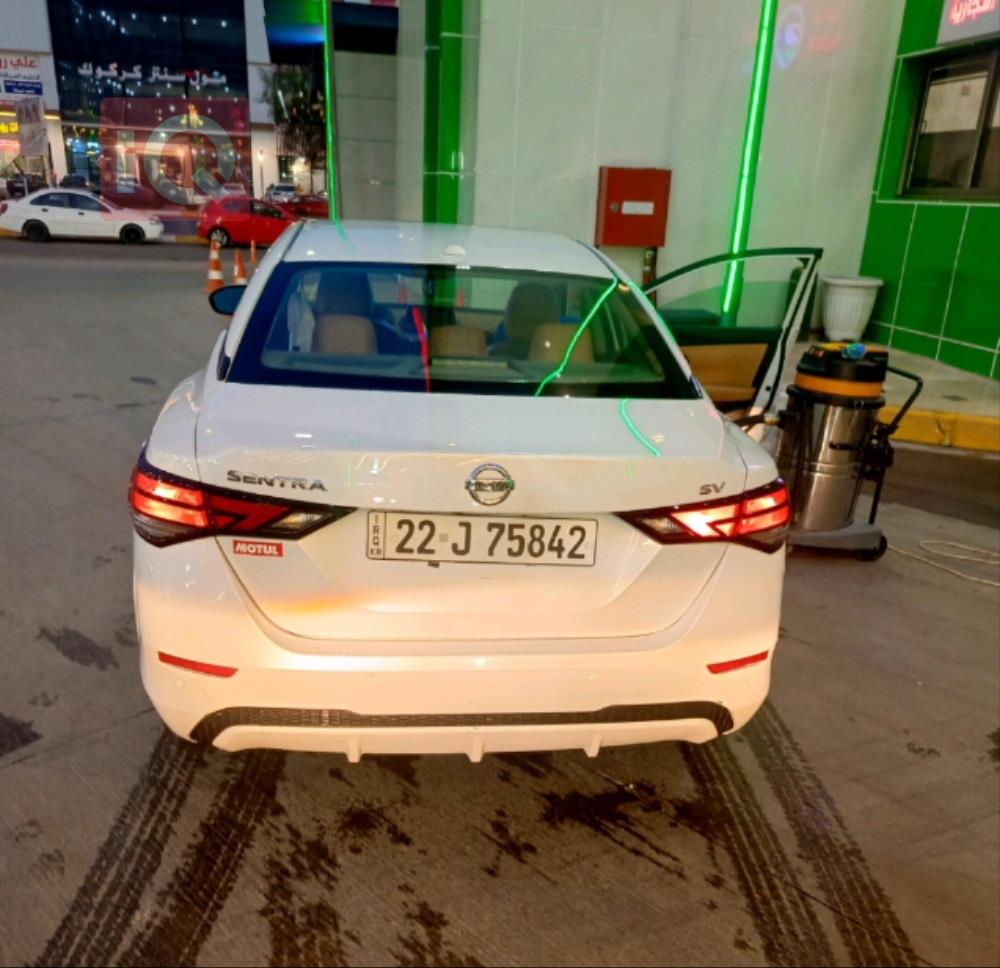 نیسان سێنترا